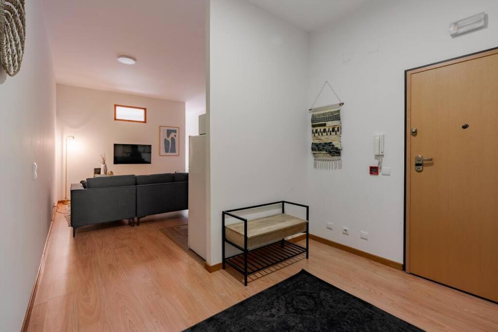 Modern Studio Near Metro Station Senhora da Hora Экстерьер фото