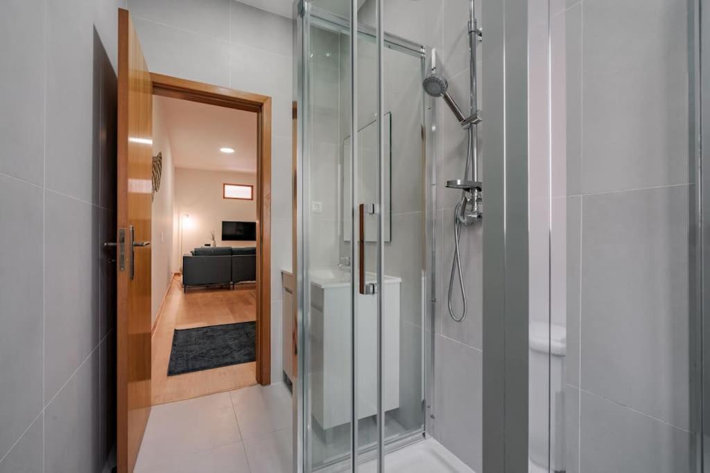 Modern Studio Near Metro Station Senhora da Hora Экстерьер фото