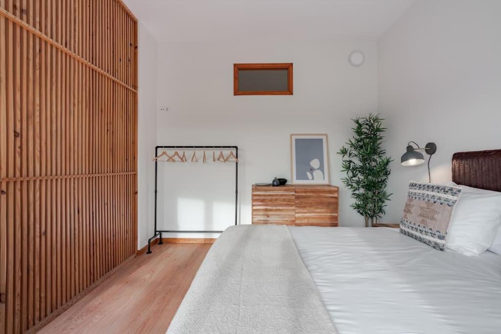 Modern Studio Near Metro Station Senhora da Hora Экстерьер фото
